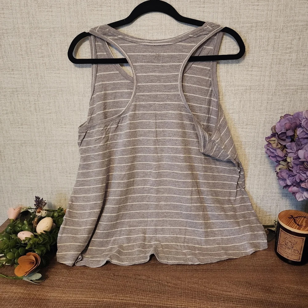 Tank top - Picture 3 of 3